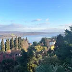 La Vie Est Belle 公寓