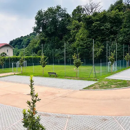 La Vie Est Belle * Arona